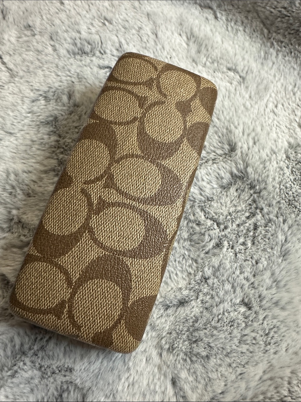Coach Signature Canvas Sunglass Case in Brown/Tan